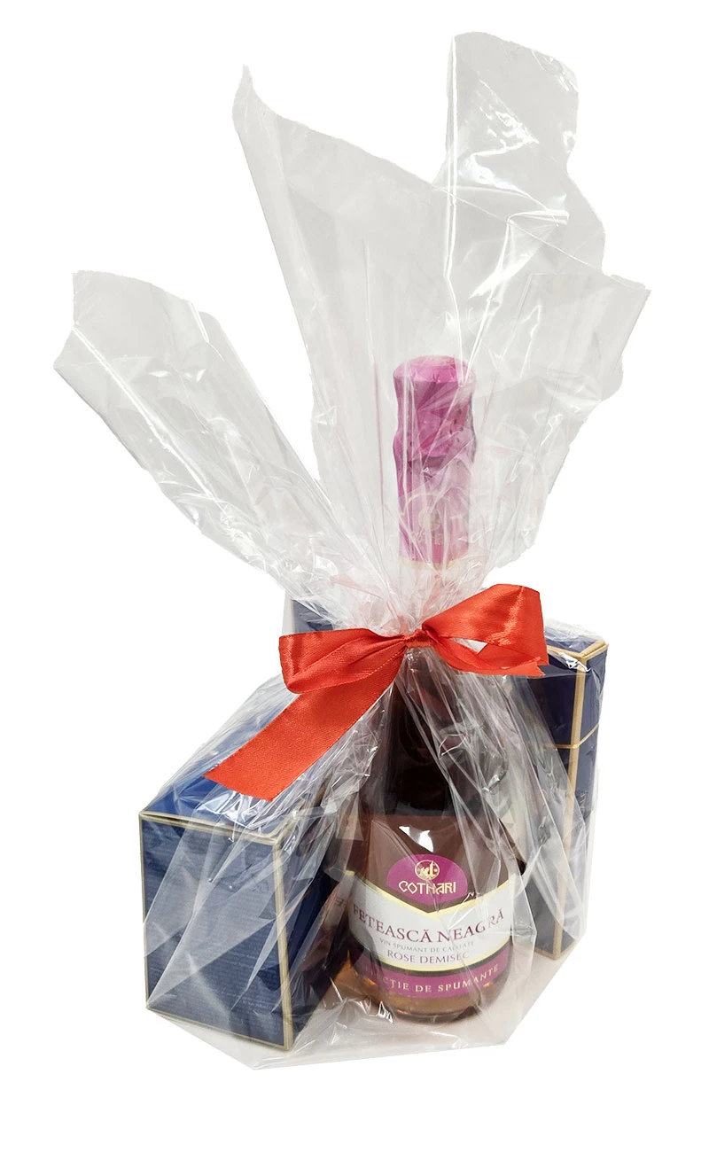 Pachet cadou cu vin spumant rose Cotnari, Pergale Bomboane, Trufe