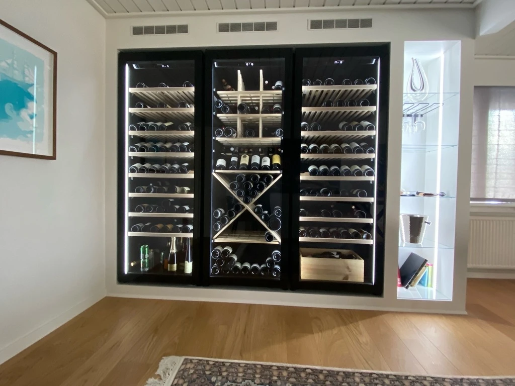 Frigider pentru vin, Xi Cool Optimus Model 9