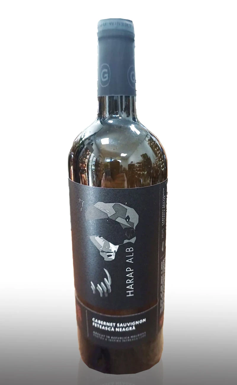 Vin Minis Terrios Harap Alb, Cabernet Sauvignon, Feteasca Neagra vinificate in alb