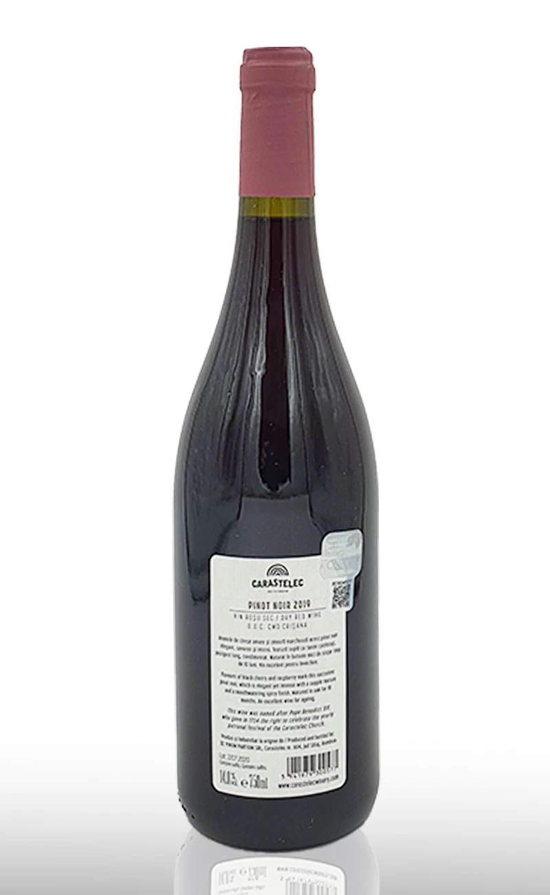 Vin rosu sec, Crama Carastelec Vinca Benedict